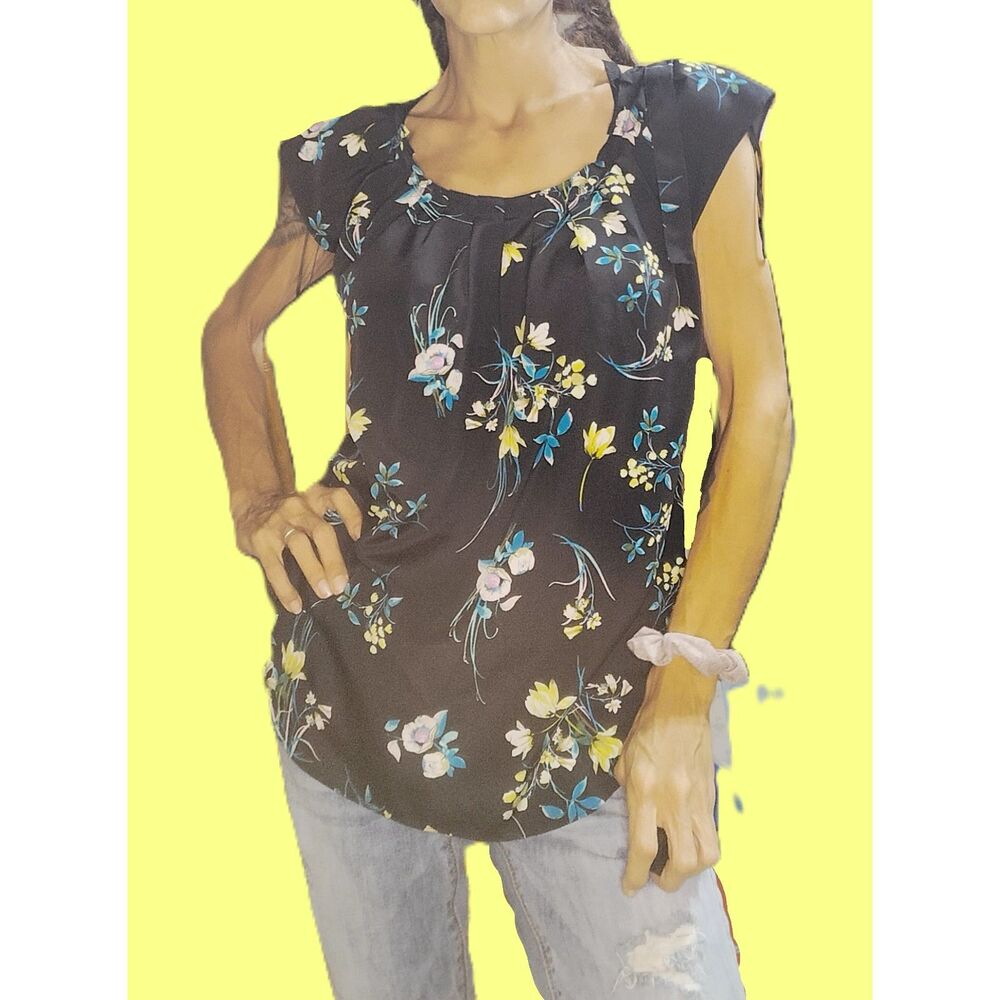 Lauren Conrad ~ Black Floral Tie-Back Flowy Top ~ Size Small